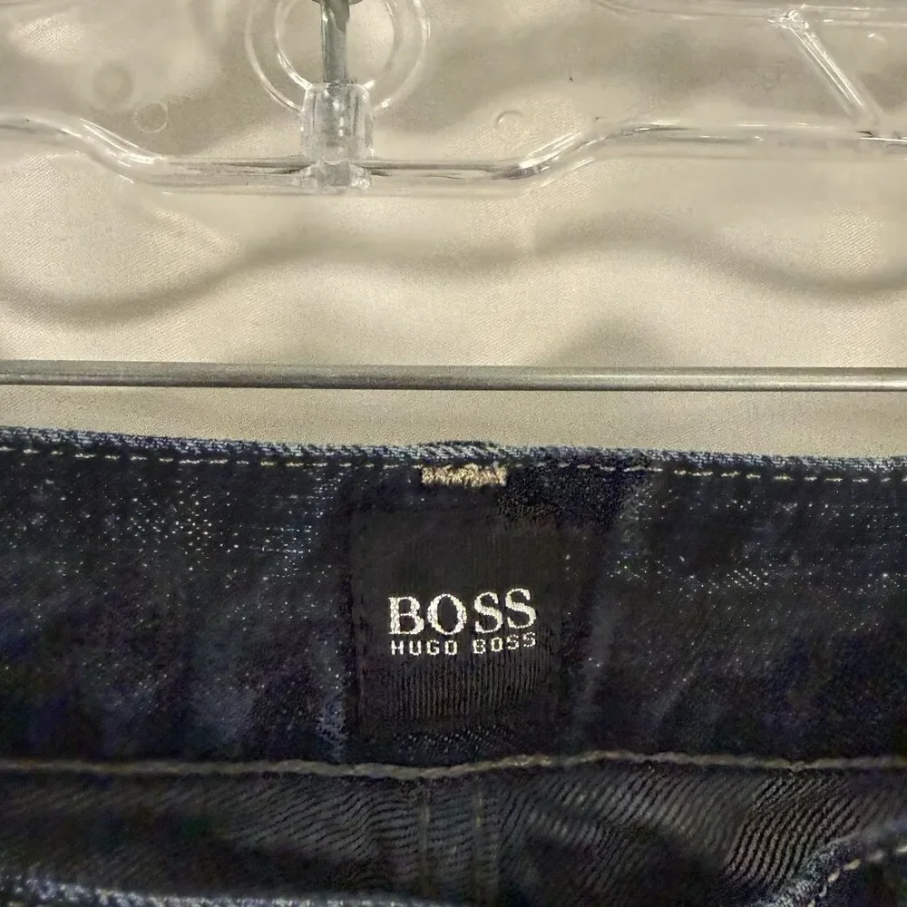 Hugo Boss Jeans Men's 40x34 Dark Wash Blue Denim 5 Pocket Cotton Blend